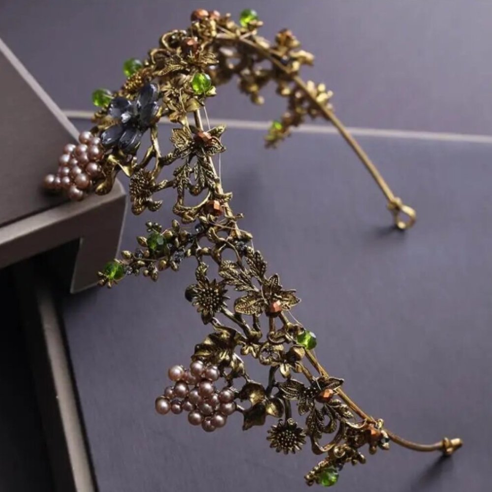 Fairy Tale Tiara, Fairy Crown, faerie headpiece, woodland wedding, Forest Fairy - Picture 2 of 2